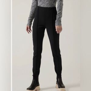 NWT Athleta Glacier Snow Skinny Pant size 2.